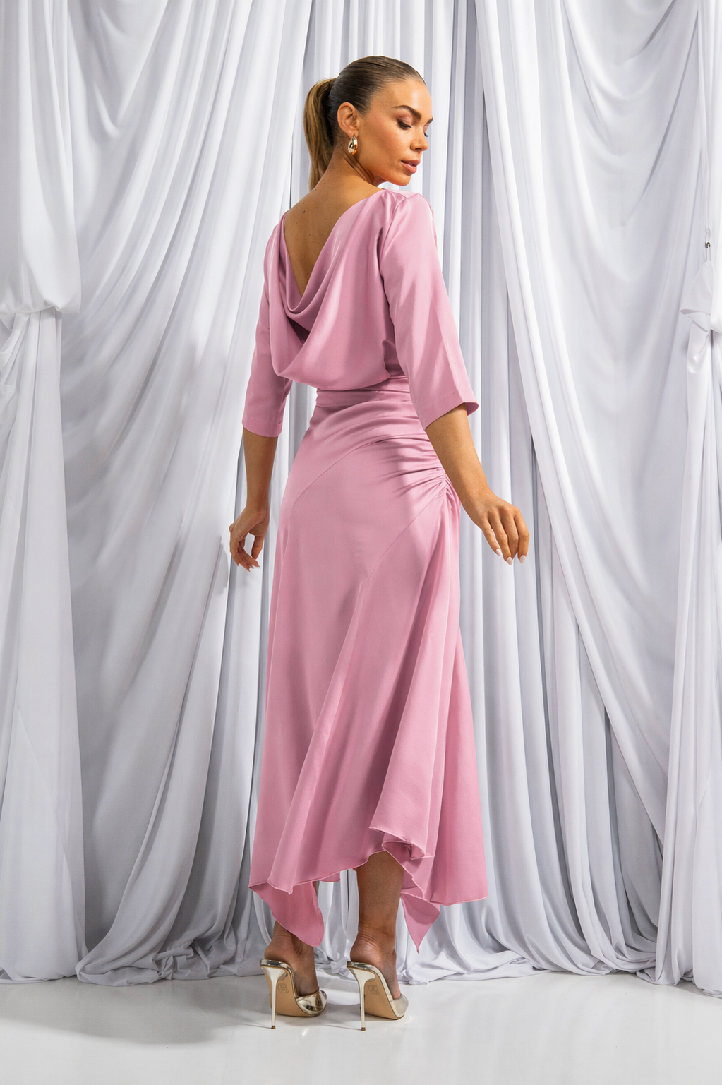 Dotty Sleeve Drape - Image 3