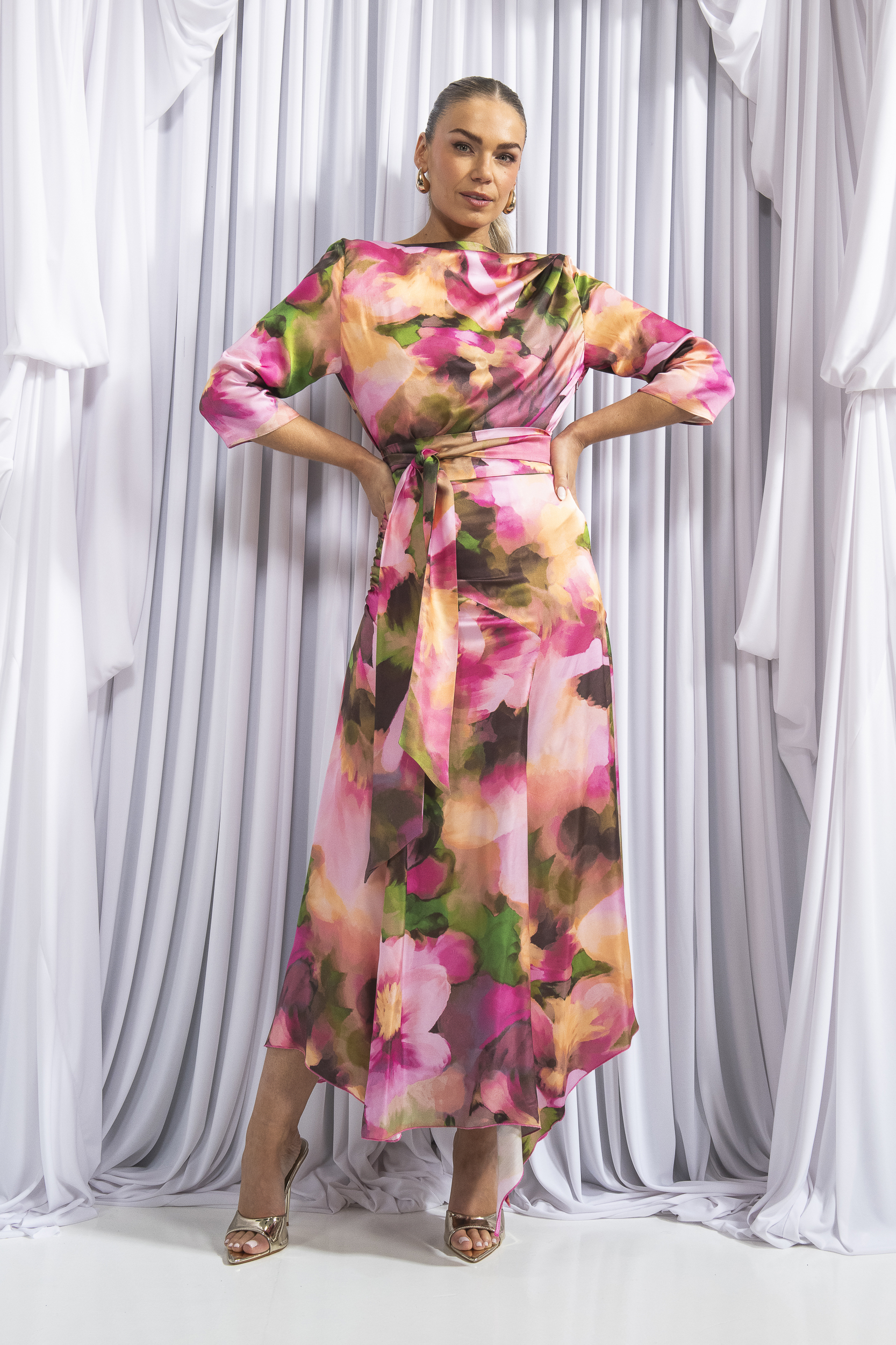 Dotty Sleeve Drape