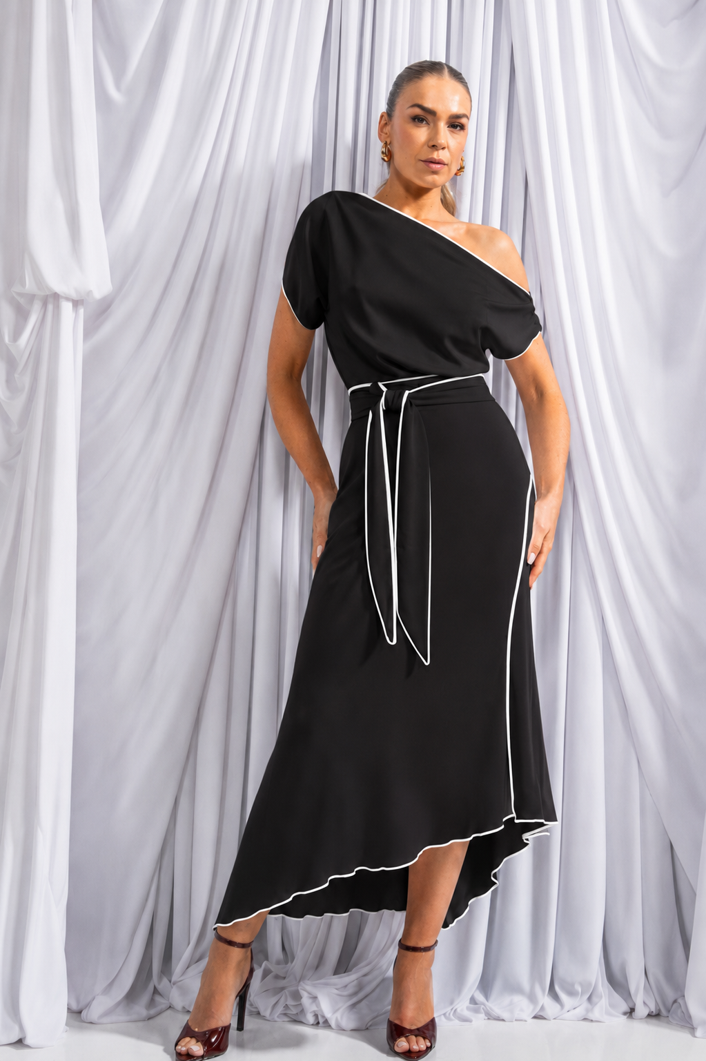 Rosellon Drape